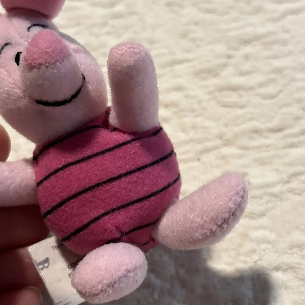 WINNIE THE POOH #2 PIGLET PLUSH 2002 MCDONALD'S HAPPY MEAL TOY  Pose able